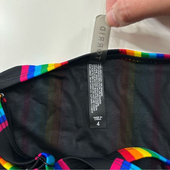 Torrid Black Rainbow Stripe Wireless One-Piece Swimsuit Size 4 - Picture 7 of 13